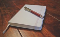 贵版与便宜版手机壳测评，究竟哪个更值得拥有？贵版和便宜版手机壳测评一样吗