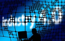 三星S80UD深度测评，32英寸4K+USB-C一线连，办公娱乐双修的性价比之选？