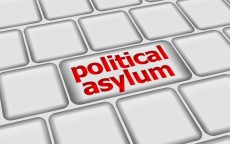 华为P7外屏玻璃更换全指南，自己动手还是寻求专业帮助？