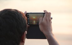 抵制华为手机，理性选择还是情绪化表达？