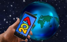 华为公司，构建智能世界的多元化科技巨头