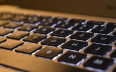 华强北耳机二代洛达1562a测评，音质与设计的完美结合