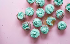 挂脖风扇锐舞手机壳测评，时尚与实用的完美结合,锐舞 挂脖风扇