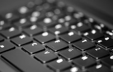 入门级性能小钢炮？昊碟H3笔记本电脑深度测评，千元价位的实用之选