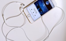 梵沐MP4墨水屏测评，可以插耳机吗？